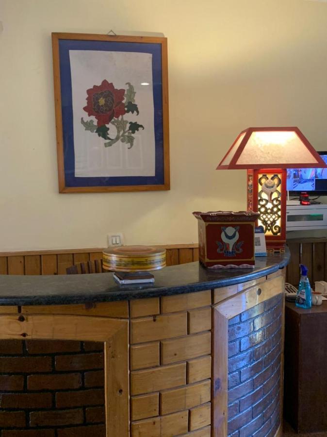 Auspiscious Him View Hotel 麦罗肯机 外观 照片