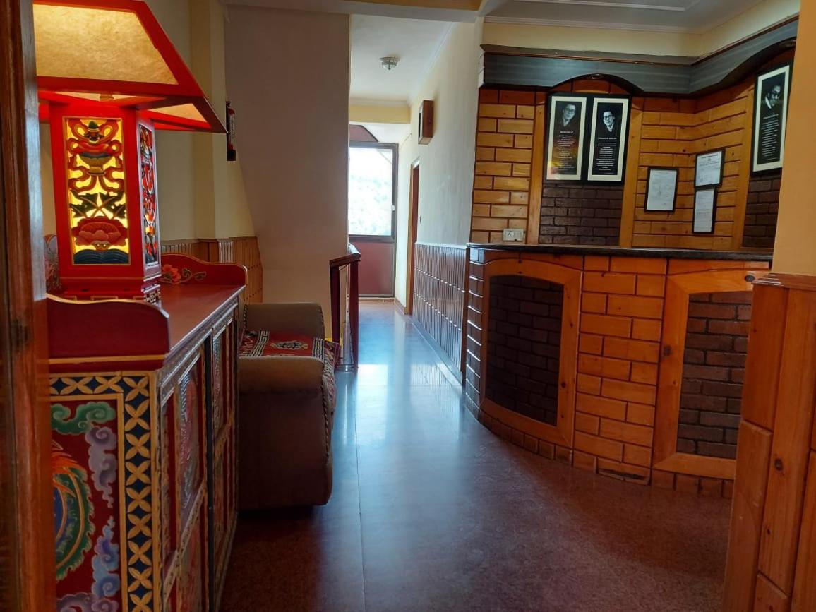 Auspiscious Him View Hotel 麦罗肯机 外观 照片