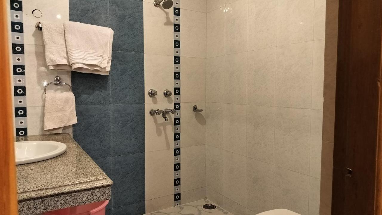 Auspiscious Him View Hotel 麦罗肯机 外观 照片